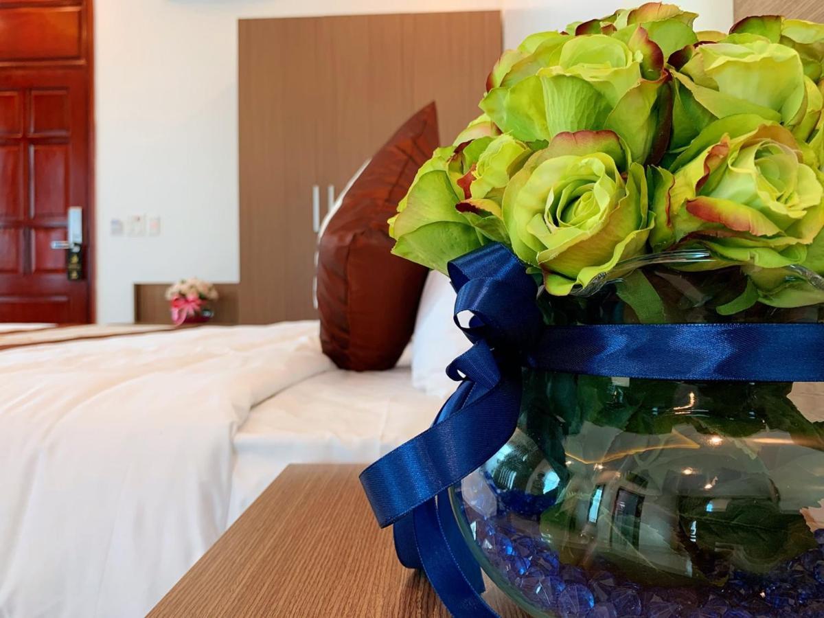 Bani Hotel Binh Ha Esterno foto